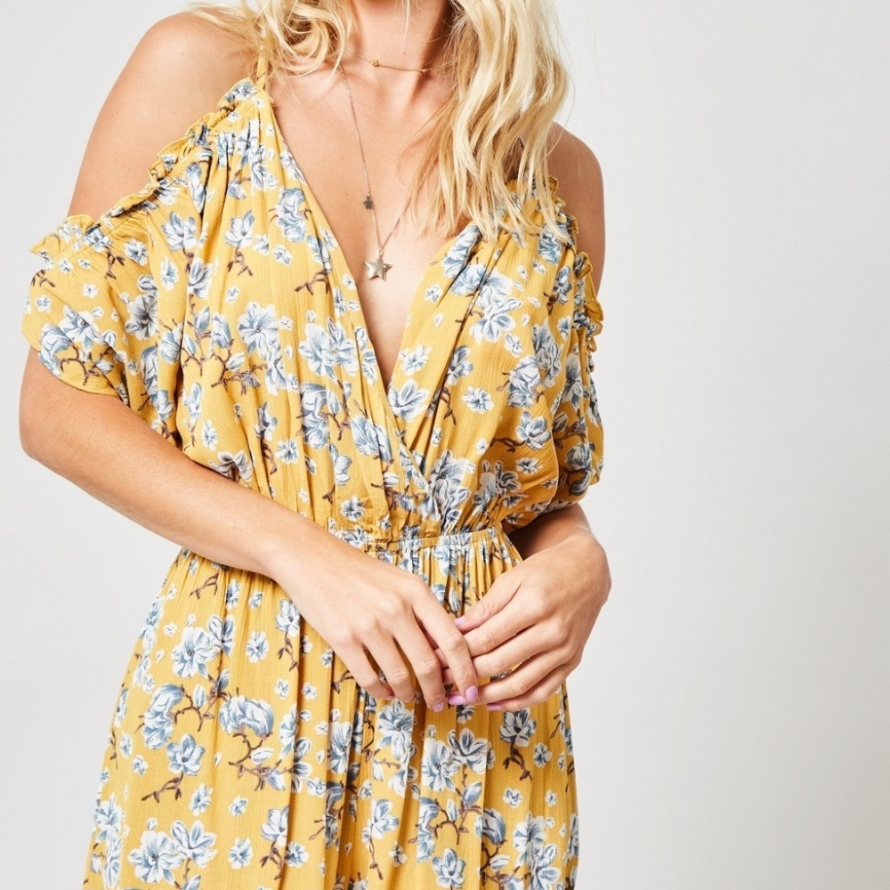 GIRLY & FLIRTY YELLOW  FLORAL ROMPER - Picture 3 of 6